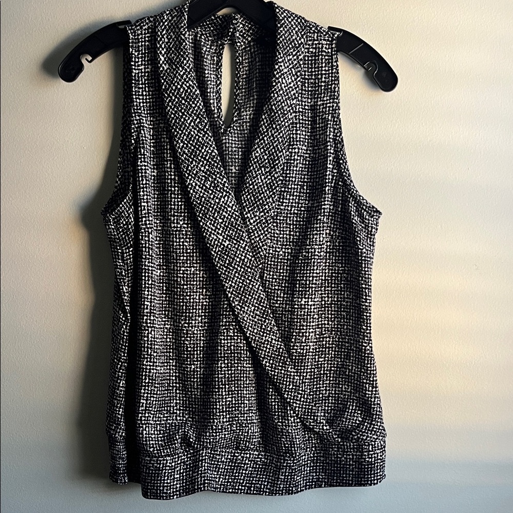 White House Black Market Textured Black and White Blouse